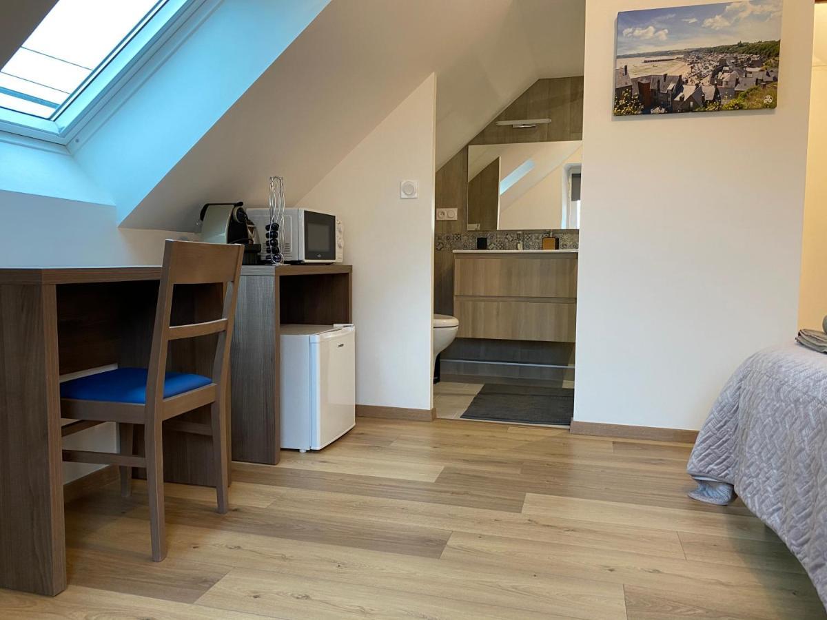 La Giendrotais Bed & Breakfast Corseul Eksteriør bilde