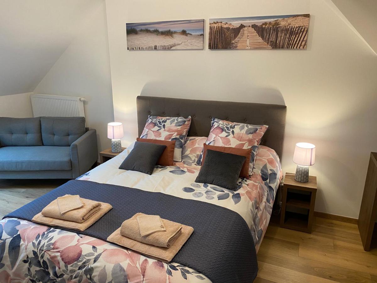 La Giendrotais Bed & Breakfast Corseul Eksteriør bilde